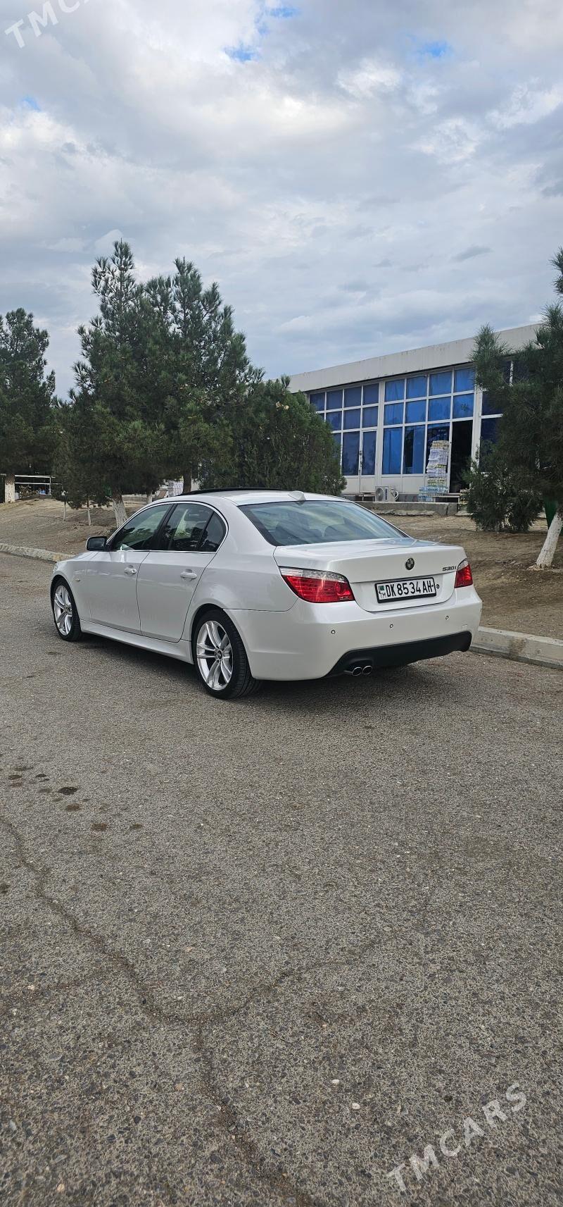 BMW E60 2004 - 170 000 TMT - Бахарден - img 3