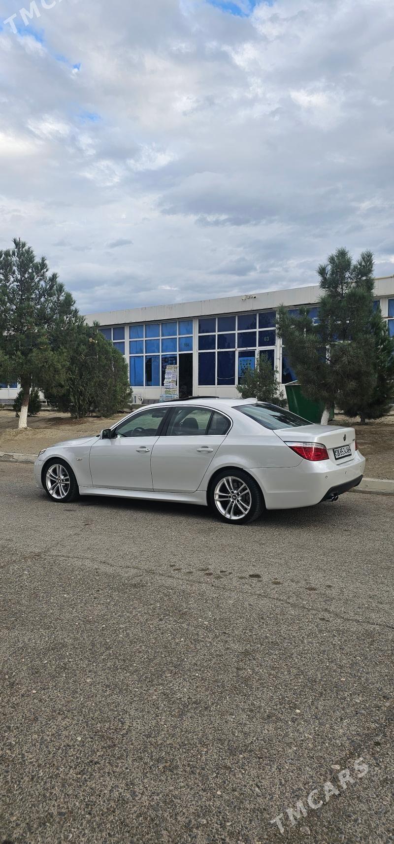 BMW E60 2004 - 170 000 TMT - Бахарден - img 6