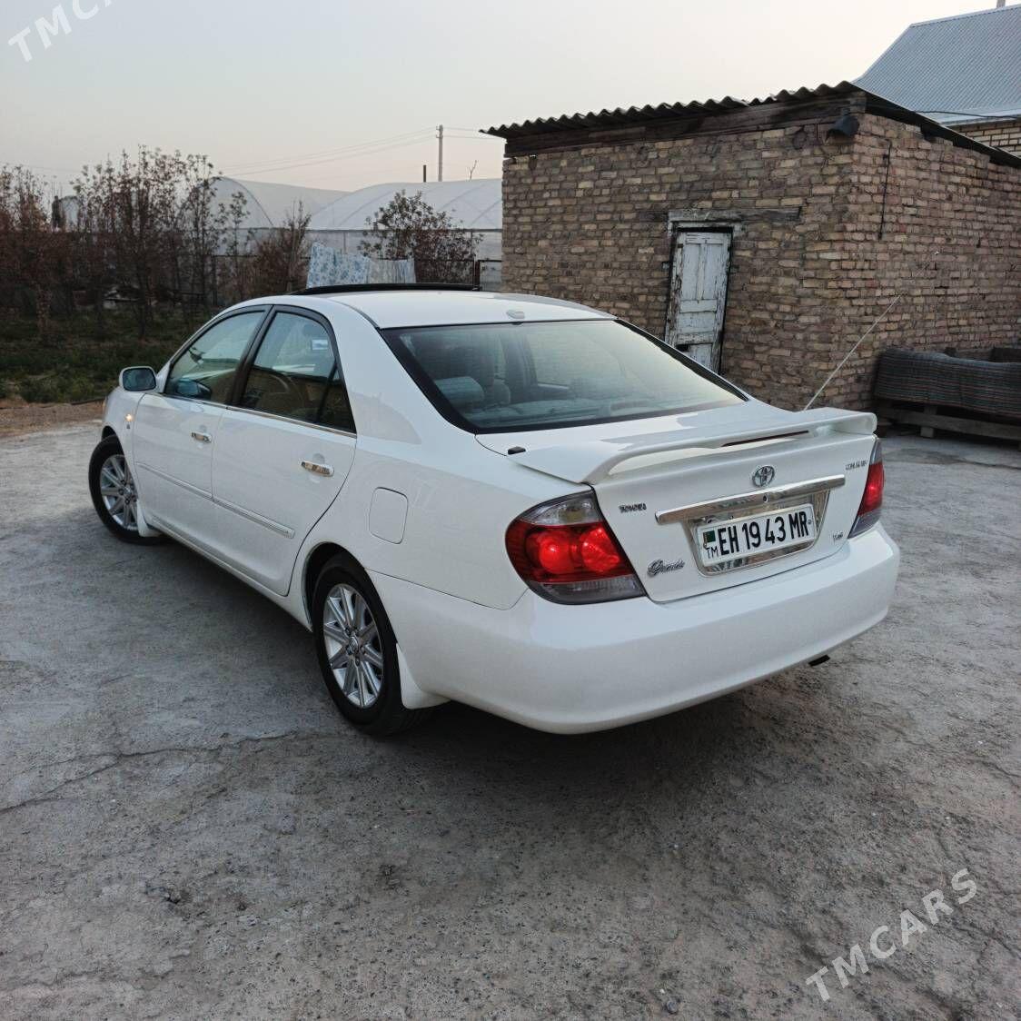 Toyota Camry 2004 - 220 000 TMT - Mary - img 4