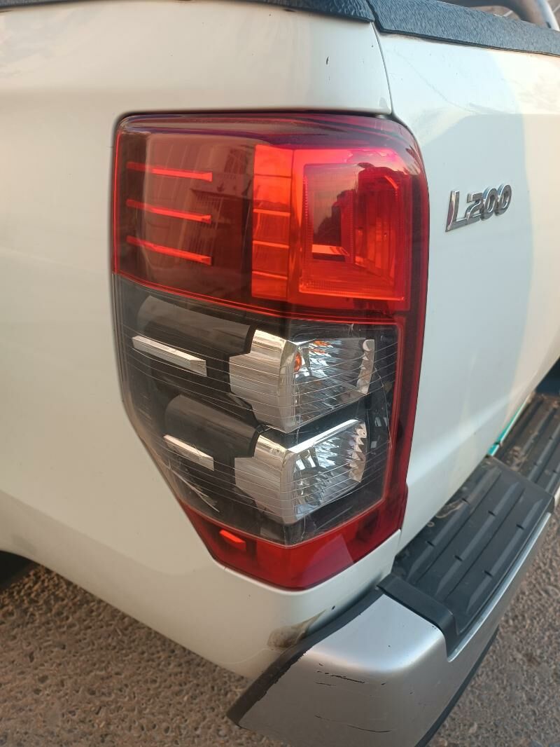 l200 yzky faralar 1 200 TMT - Ашхабад - img 1