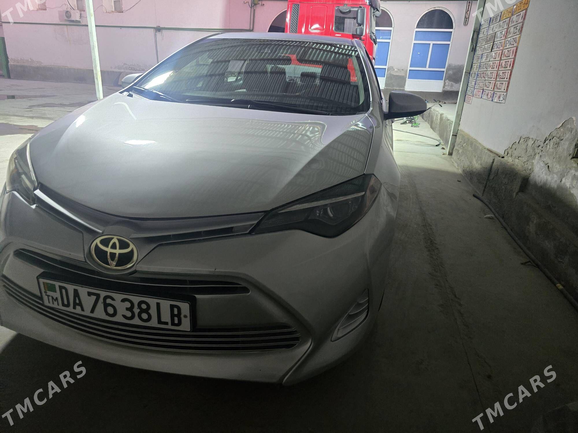 Toyota Corolla 2017 - 205 000 TMT - Туркменабат - img 7
