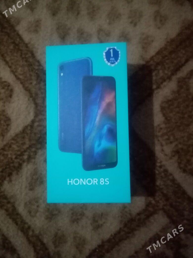 Honor 8s - Türkmenbaşy - img 4