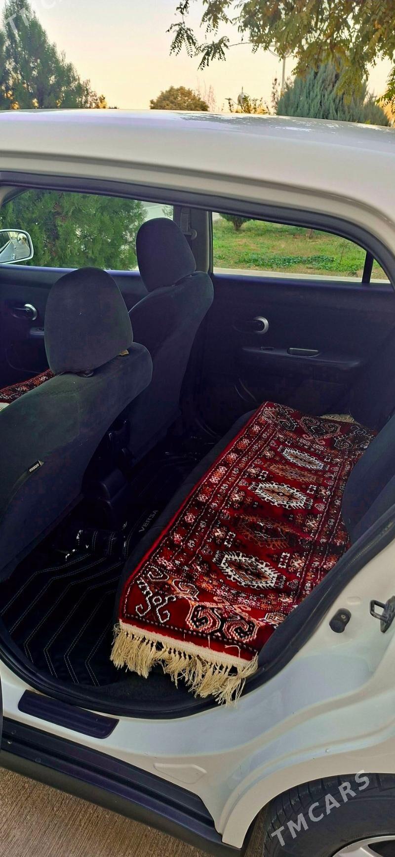 Nissan Versa 2010 - 140 000 TMT - 3 mkr - img 7