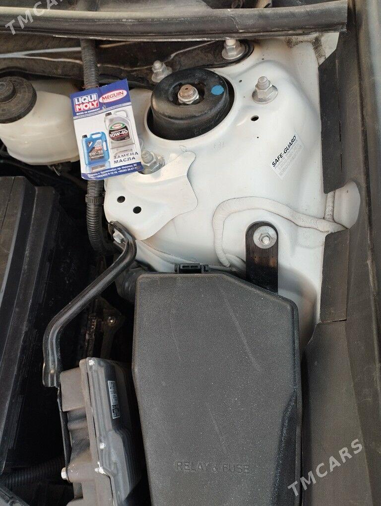 Toyota Camry 2021 - 330 000 TMT - Туркменабат - img 8