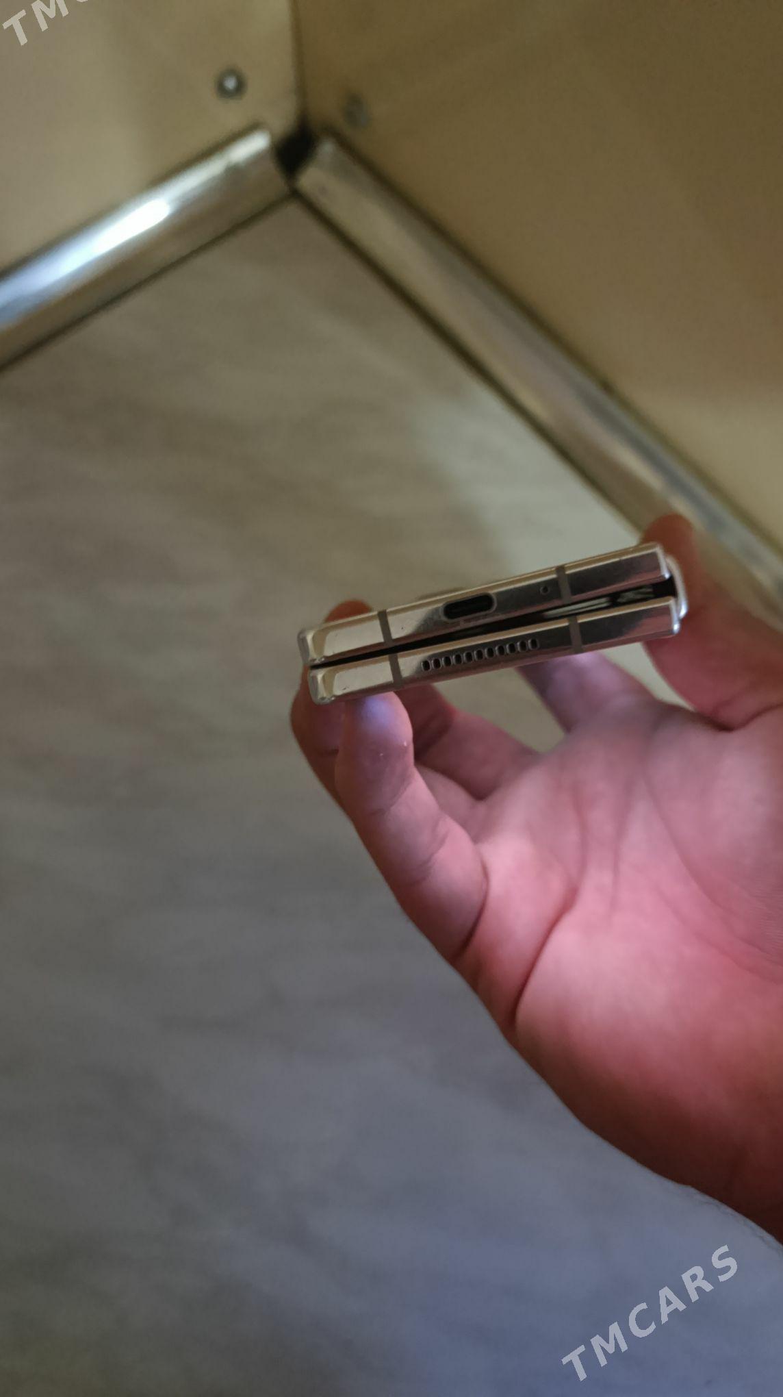 Z fold 4 - Aşgabat - img 4