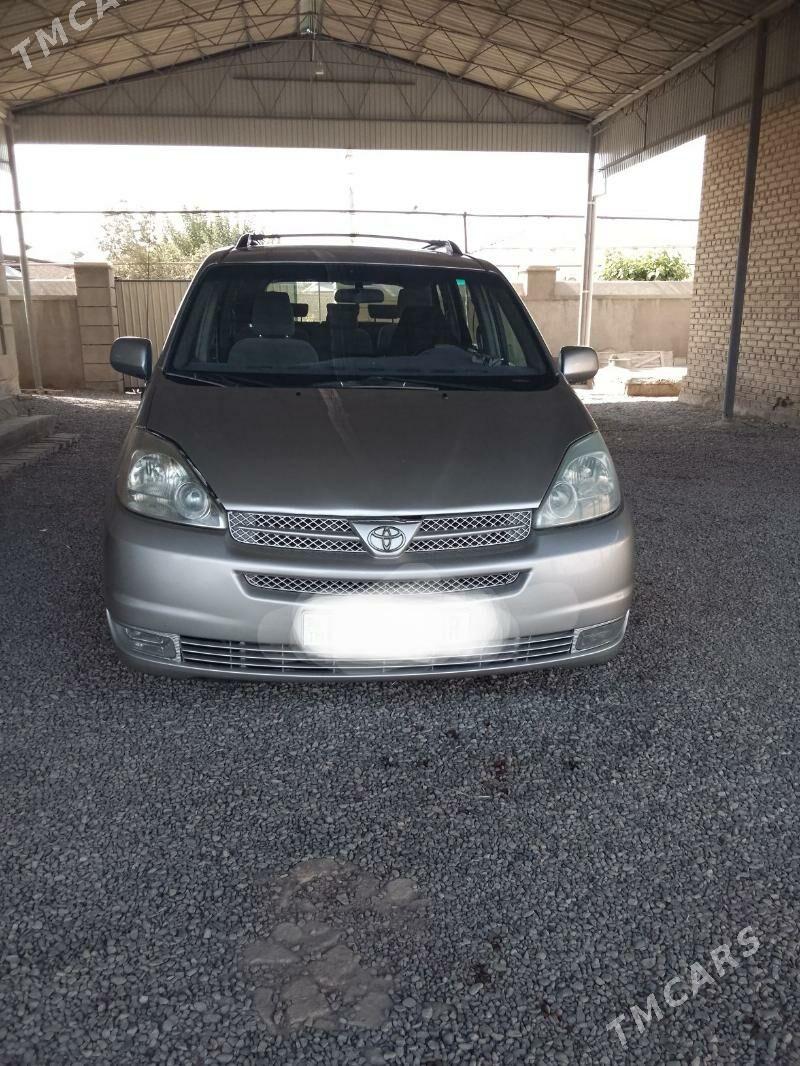 Toyota Sienna 2004 - 220 000 TMT - Murgap - img 3
