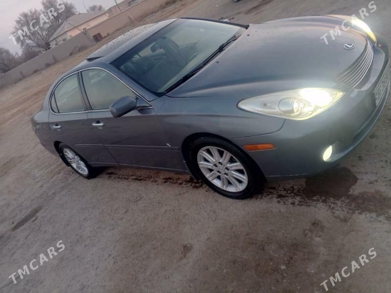 Lexus ES 300 2003 - 155 000 TMT - Дашогуз - img 2