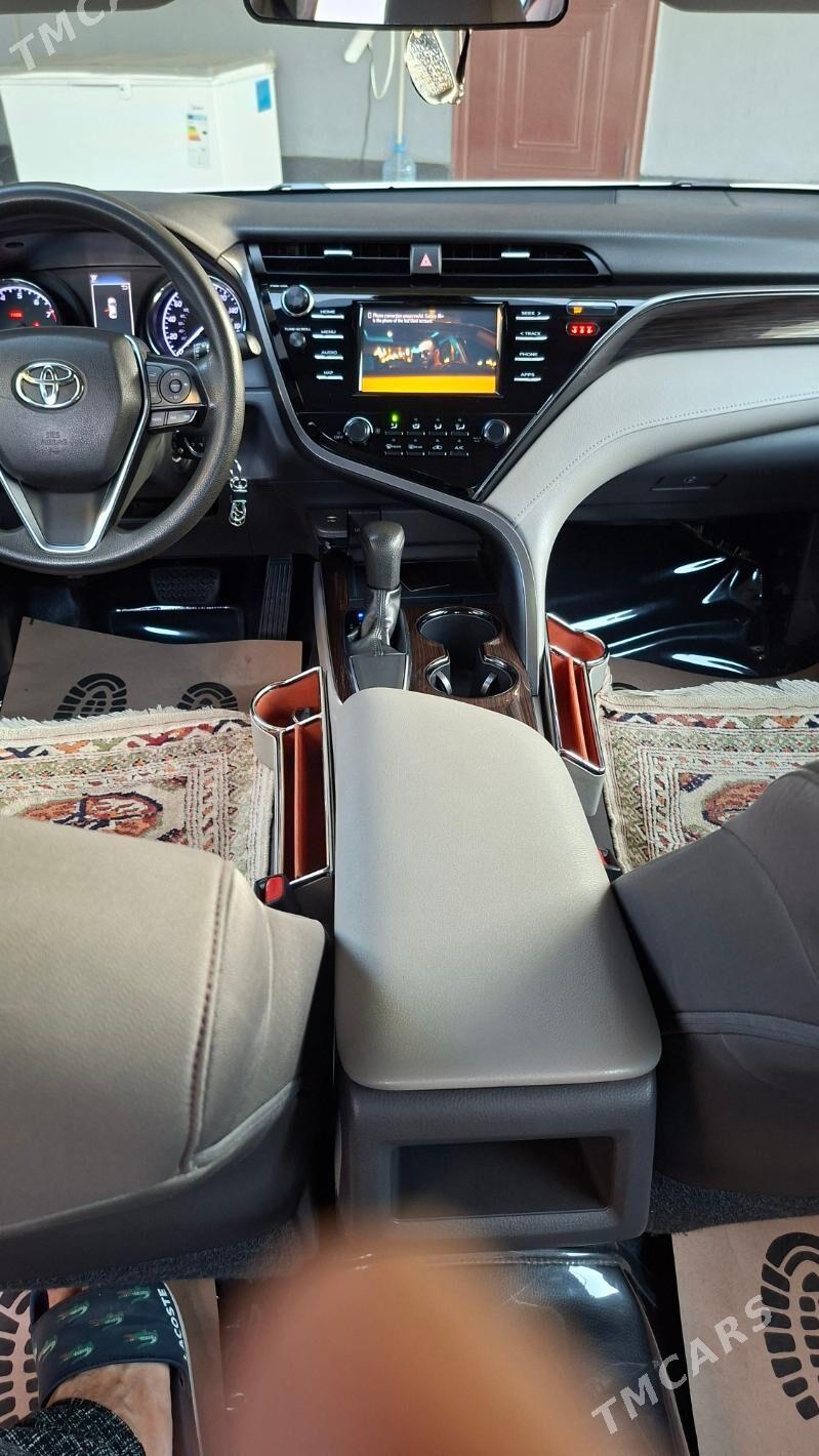 Toyota Camry 2019 - 320 000 TMT - Aşgabat - img 5