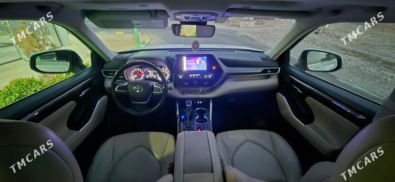 Toyota Highlander 2023 - 475 000 TMT - Baýramaly - img 8