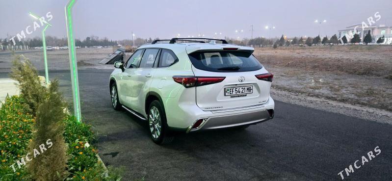 Toyota Highlander 2023 - 475 000 TMT - Baýramaly - img 4