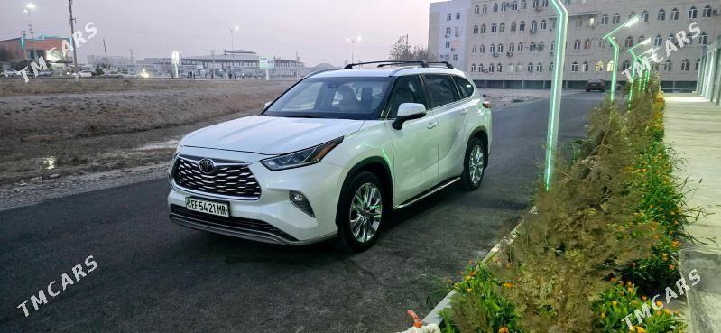 Toyota Highlander 2023 - 475 000 TMT - Baýramaly - img 3