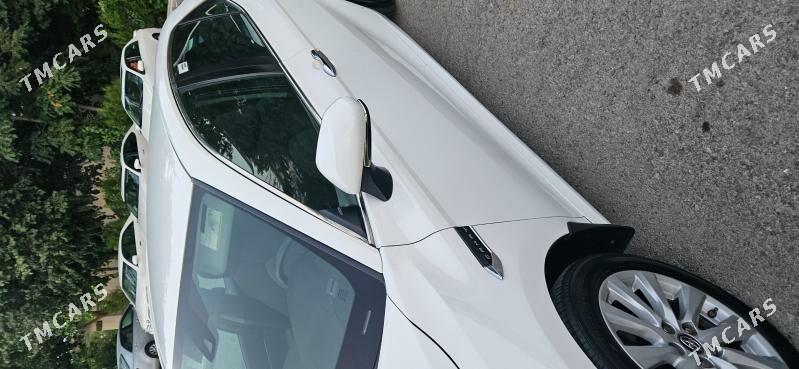 Toyota Camry 2019 - 320 000 TMT - Aşgabat - img 3