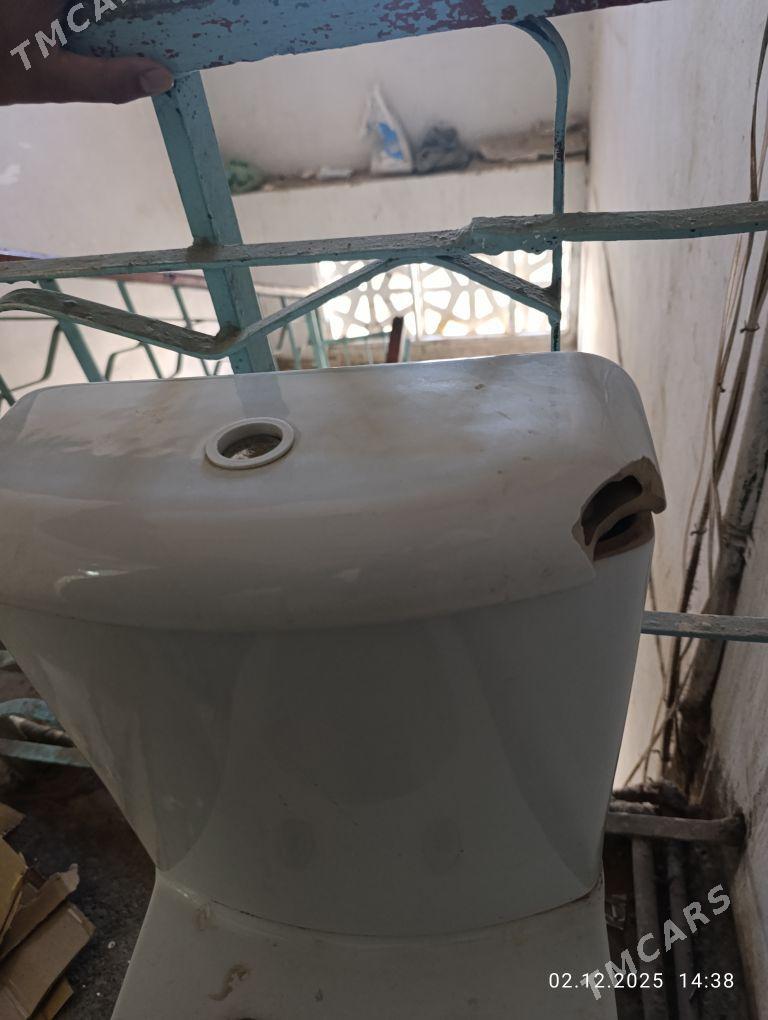 unitaz - 4 мкр - img 2