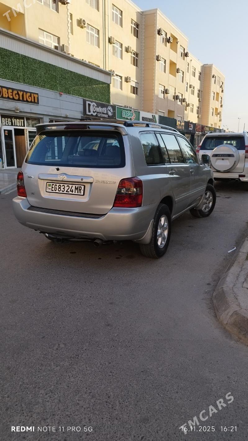 Toyota Highlander 2004 - 230 000 TMT - Мары - img 2