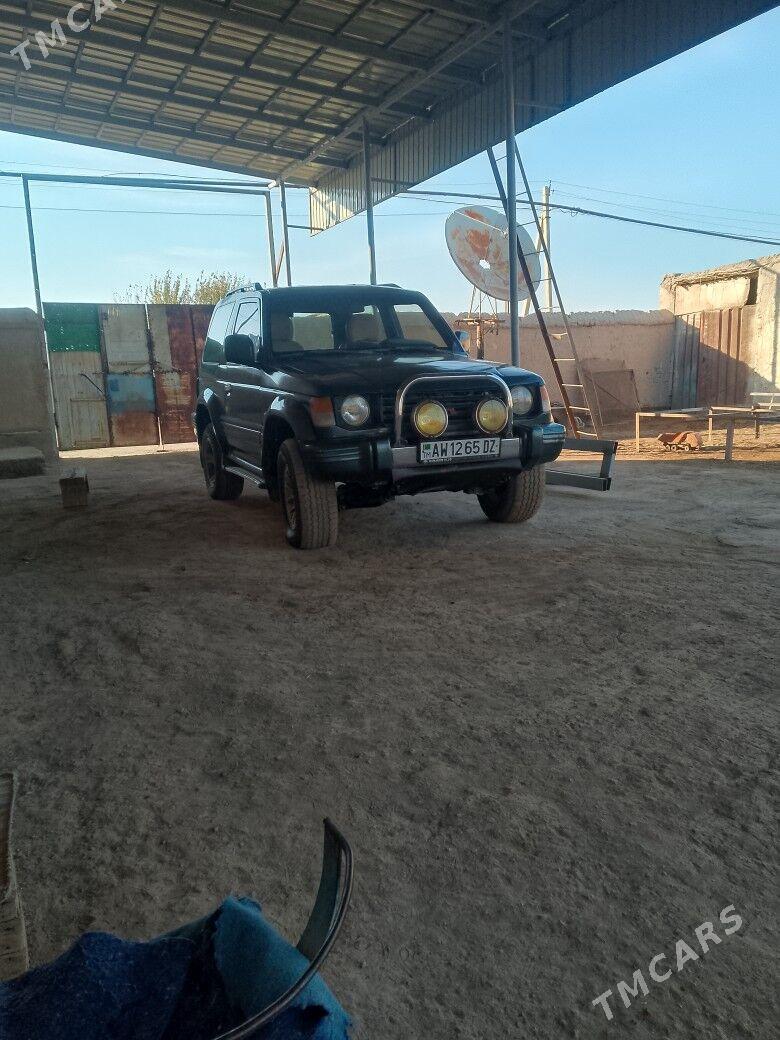 Mitsubishi Pajero 1991 - 35 000 TMT - Кёнеургенч - img 2