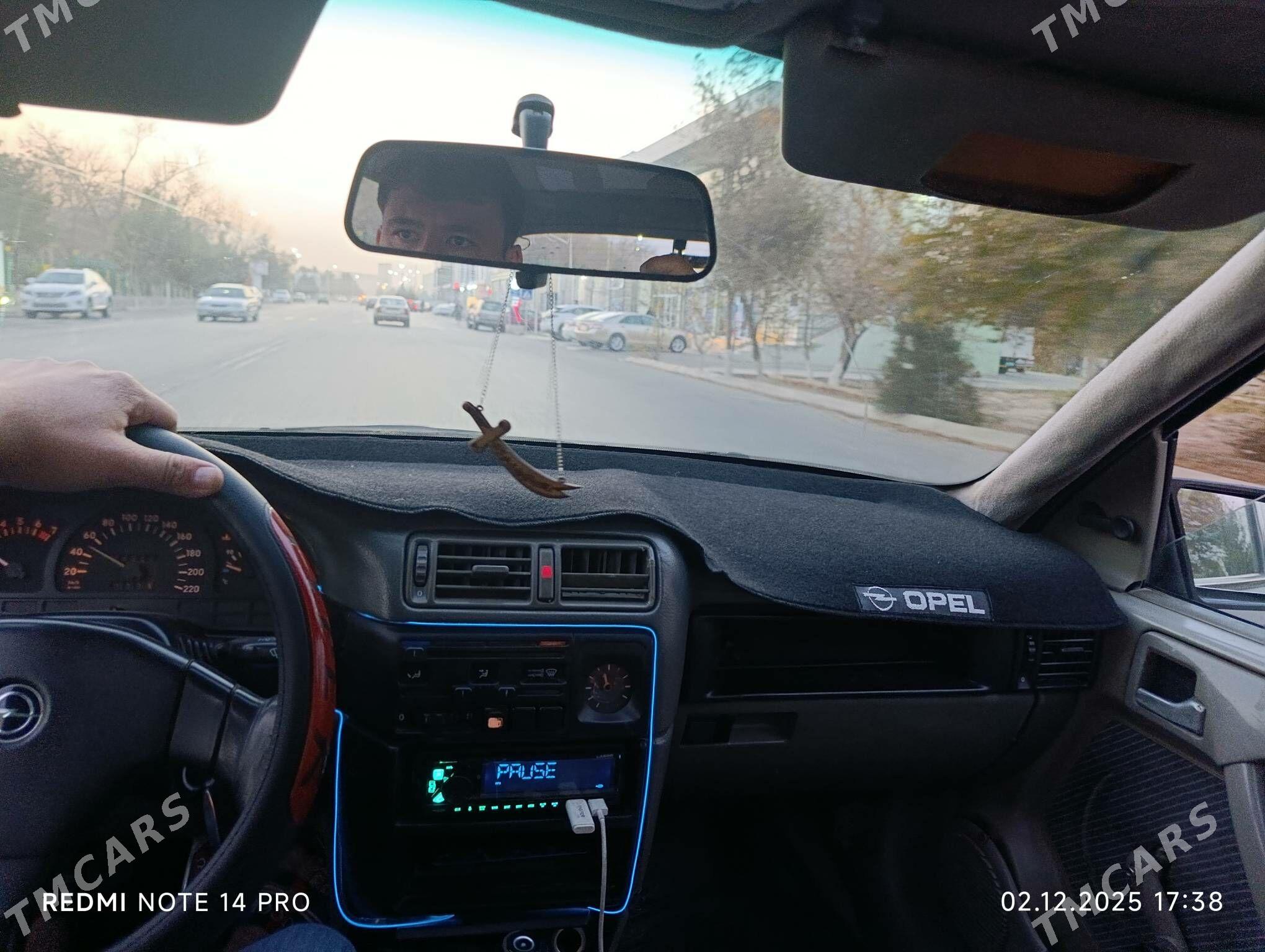 Opel Vectra 1990 - 30 000 TMT - Мары - img 2