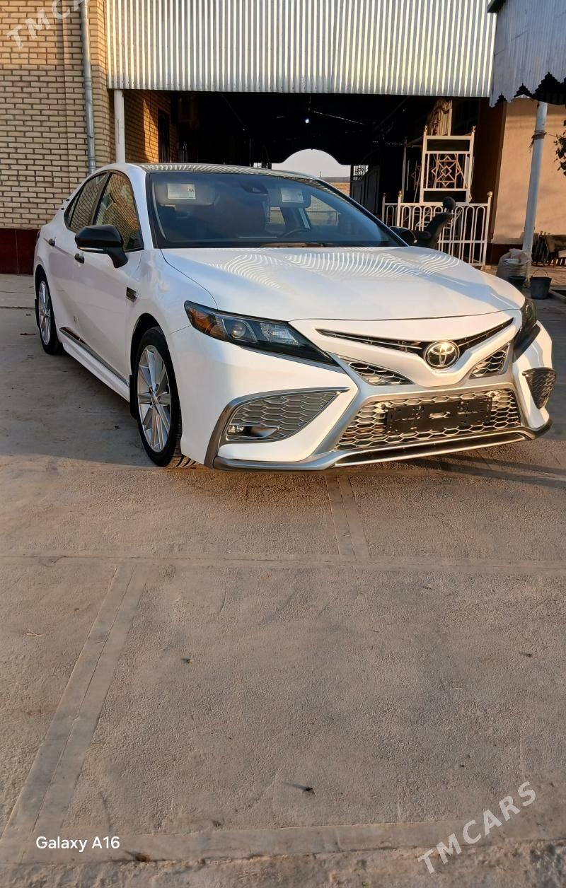 Toyota Camry 2022 - 350 000 TMT - Мары - img 2