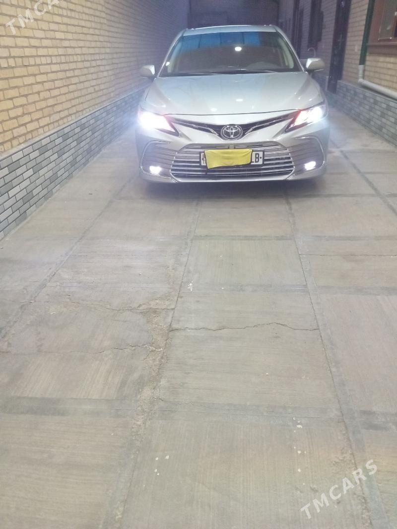 Toyota Camry 2022 - 370 000 TMT - Туркменабат - img 5