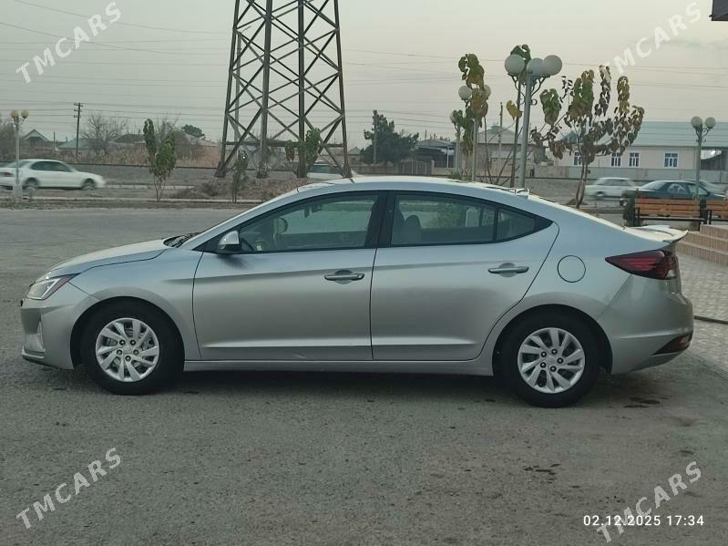 Hyundai Elantra 2020 - 215 000 TMT - Мары - img 10