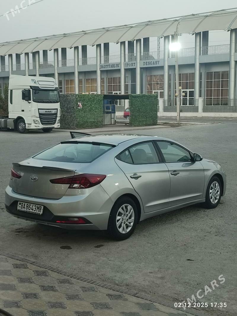 Hyundai Elantra 2020 - 215 000 TMT - Мары - img 8