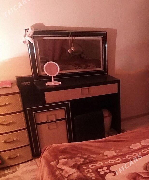 Трюмо с пуфиком - Türkmenbaşy - img 3