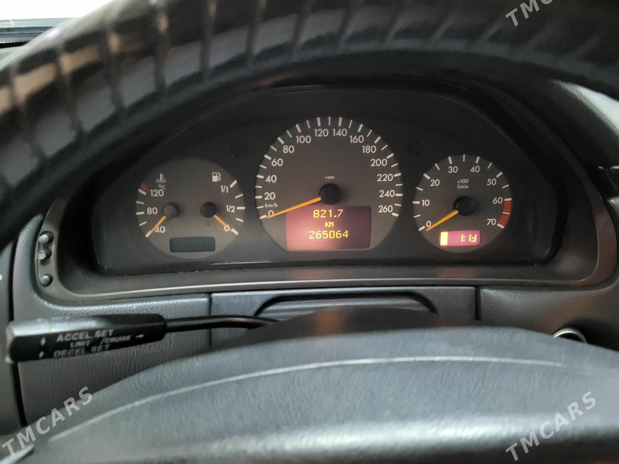 Mercedes-Benz E320 2002 - 220 000 TMT - Туркменабат - img 7