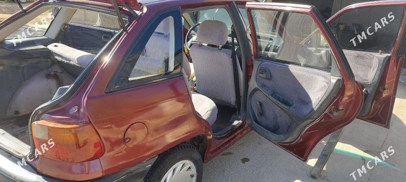 Opel Astra 1992 - 37 000 TMT - Гурбансолтан Едже - img 3