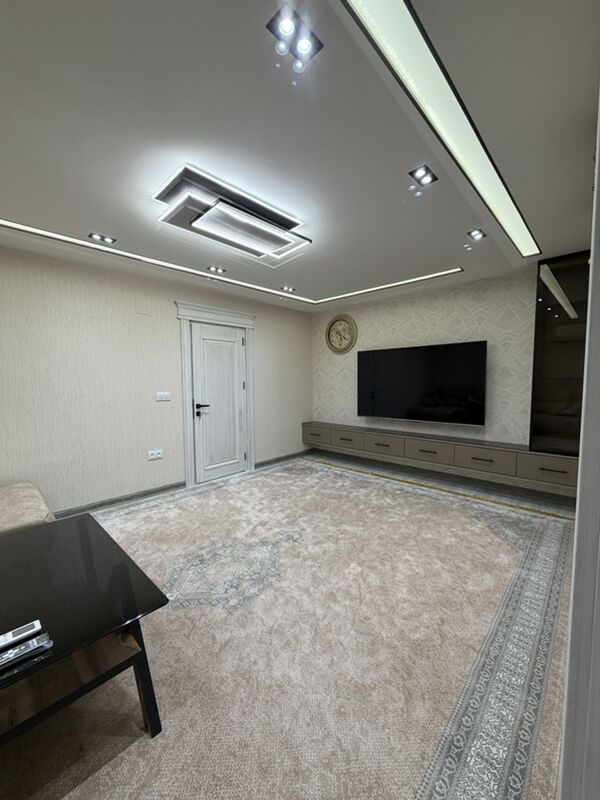 5 мкр 3 комнаты 2 этаж - 5 мкр - img 2