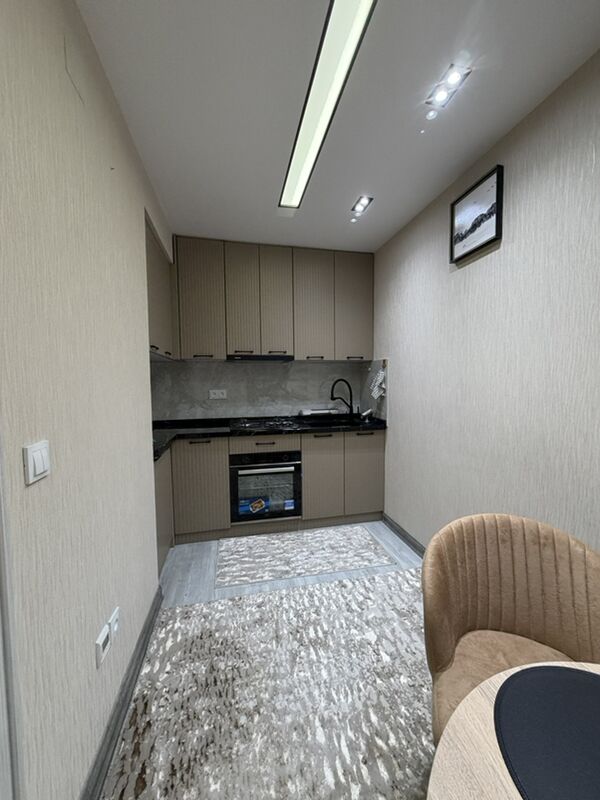 5 мкр 3 комнаты 2 этаж - 5 мкр - img 8