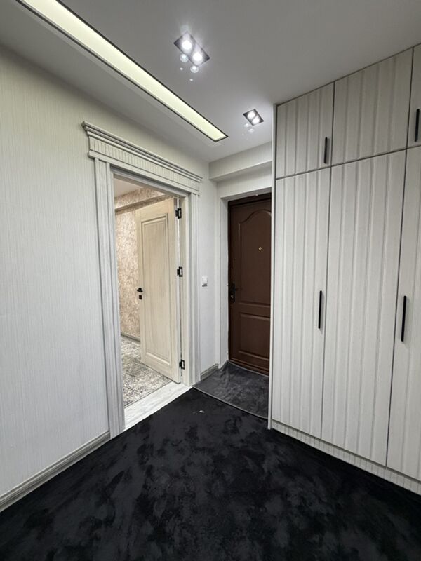 5 мкр 3 комнаты 2 этаж - 5 мкр - img 10