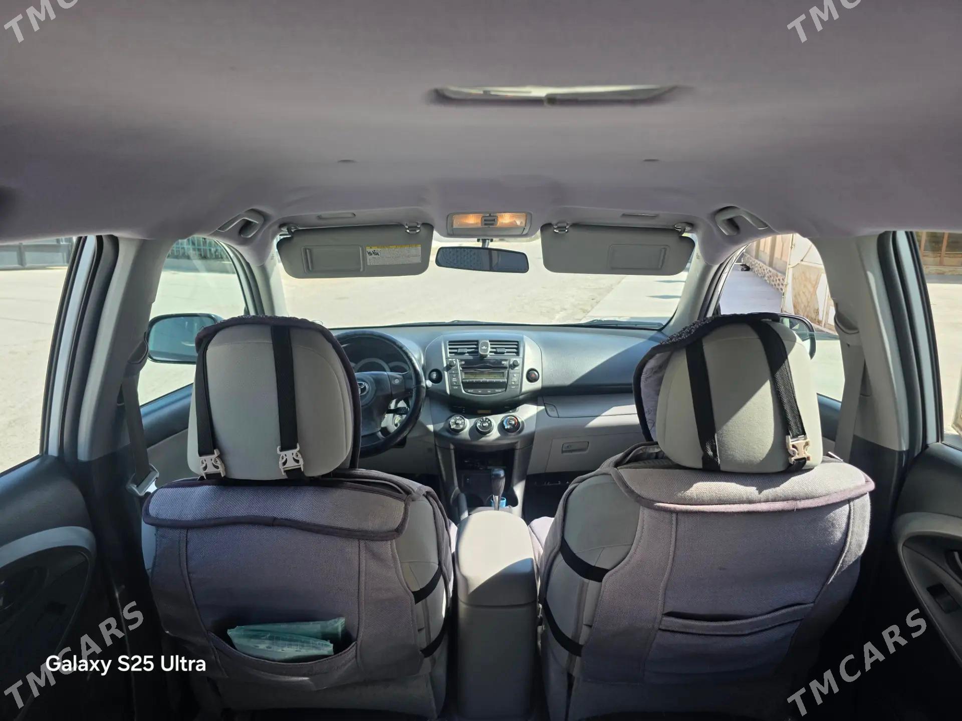 Toyota RAV4 2011 - 240 000 TMT - Балканабат - img 4