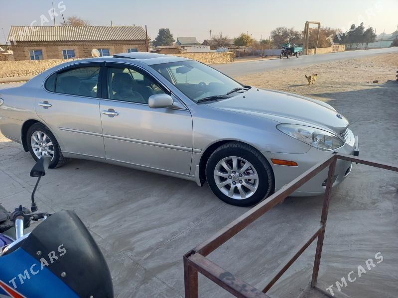 Lexus ES 300 2002 - 200 000 TMT - Керки - img 4