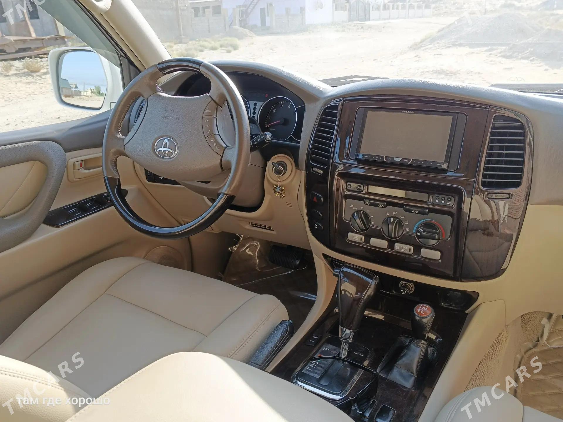 Toyota Land Cruiser 2006 - 400 000 TMT - Хазар - img 3
