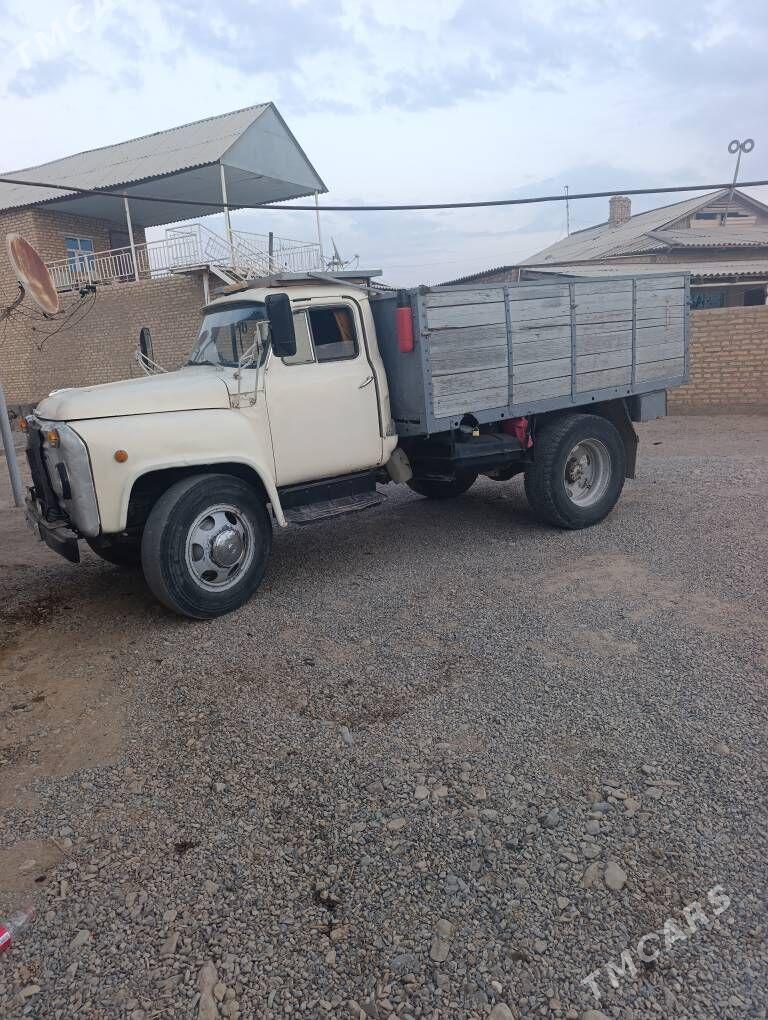 Gaz 52 1990 - 35 000 TMT - Tejen - img 2