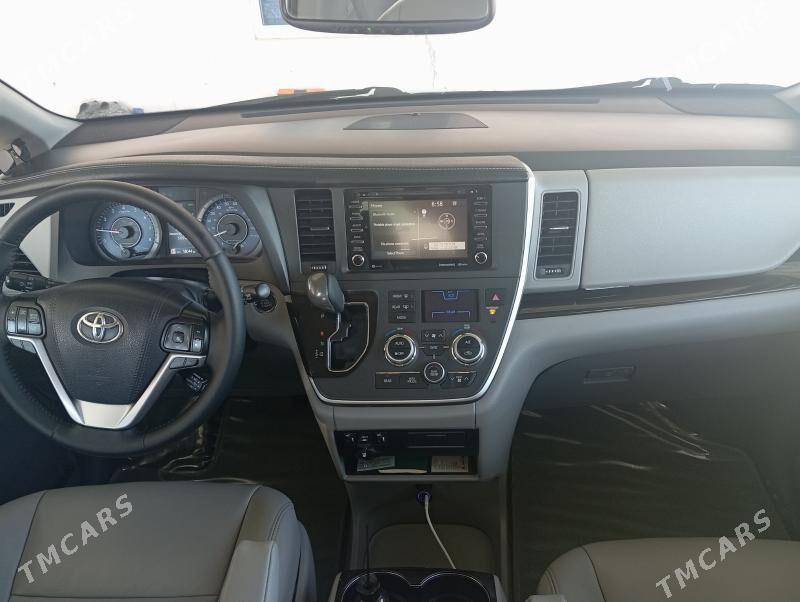 Toyota Sienna 2019 - 440 000 TMT - Анев - img 6