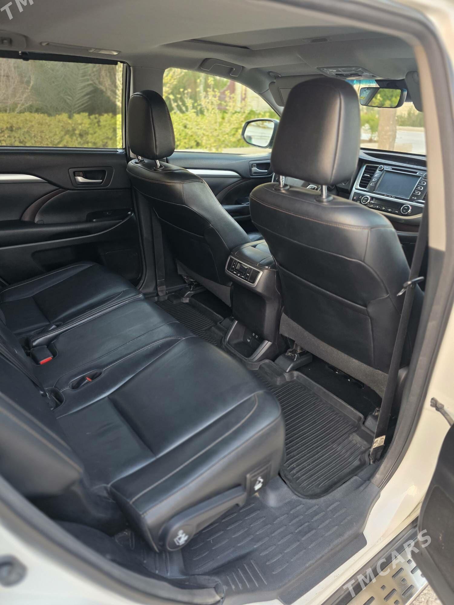 Toyota Highlander 2018 - 405 000 TMT - Балканабат - img 8