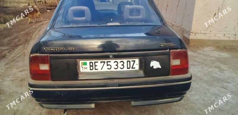Opel Vectra 1990 - 26 000 TMT - Гурбансолтан Едже - img 1