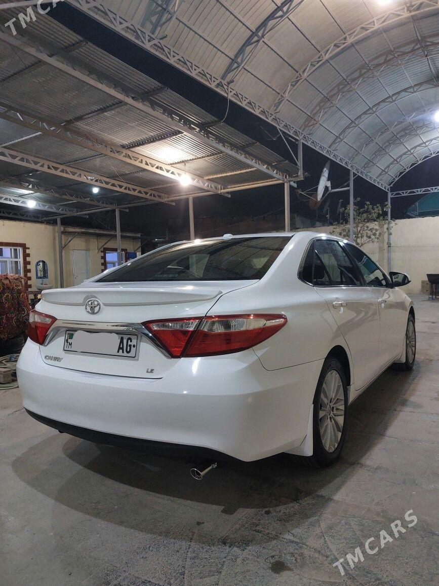Toyota Camry 2017 - 225 000 TMT - Бузмеин - img 4