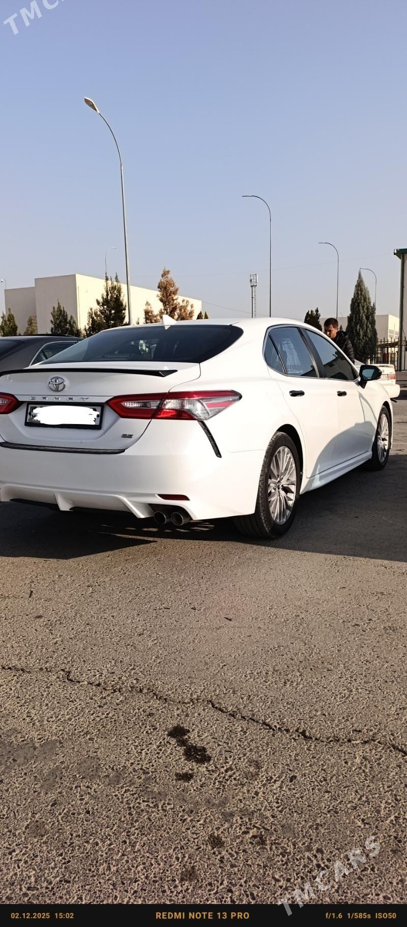 Toyota Camry 2019 - 320 000 TMT - Çärjew - img 2