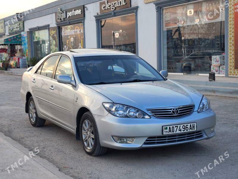 Toyota Camry 2005 - 230 000 TMT - Теджен - img 4