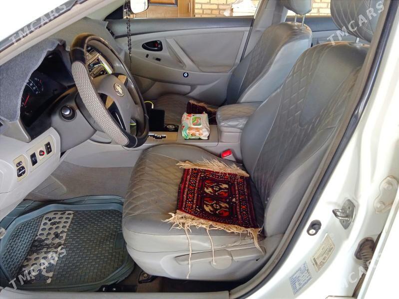 Toyota Camry 2010 - 154 000 TMT - Сакар - img 7