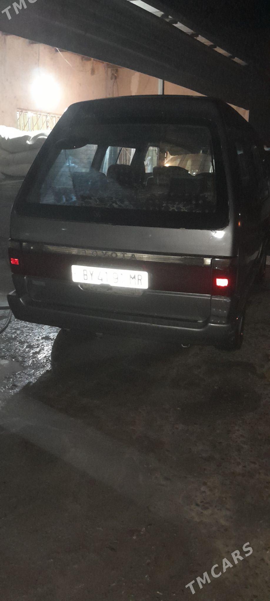 Toyota Town Ace 1992 - 15 000 TMT - Ýolöten - img 2