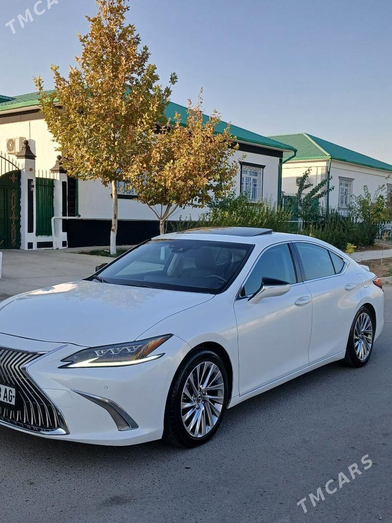 Lexus ES 350 2020 - 520 000 TMT - Täze zaman - img 2