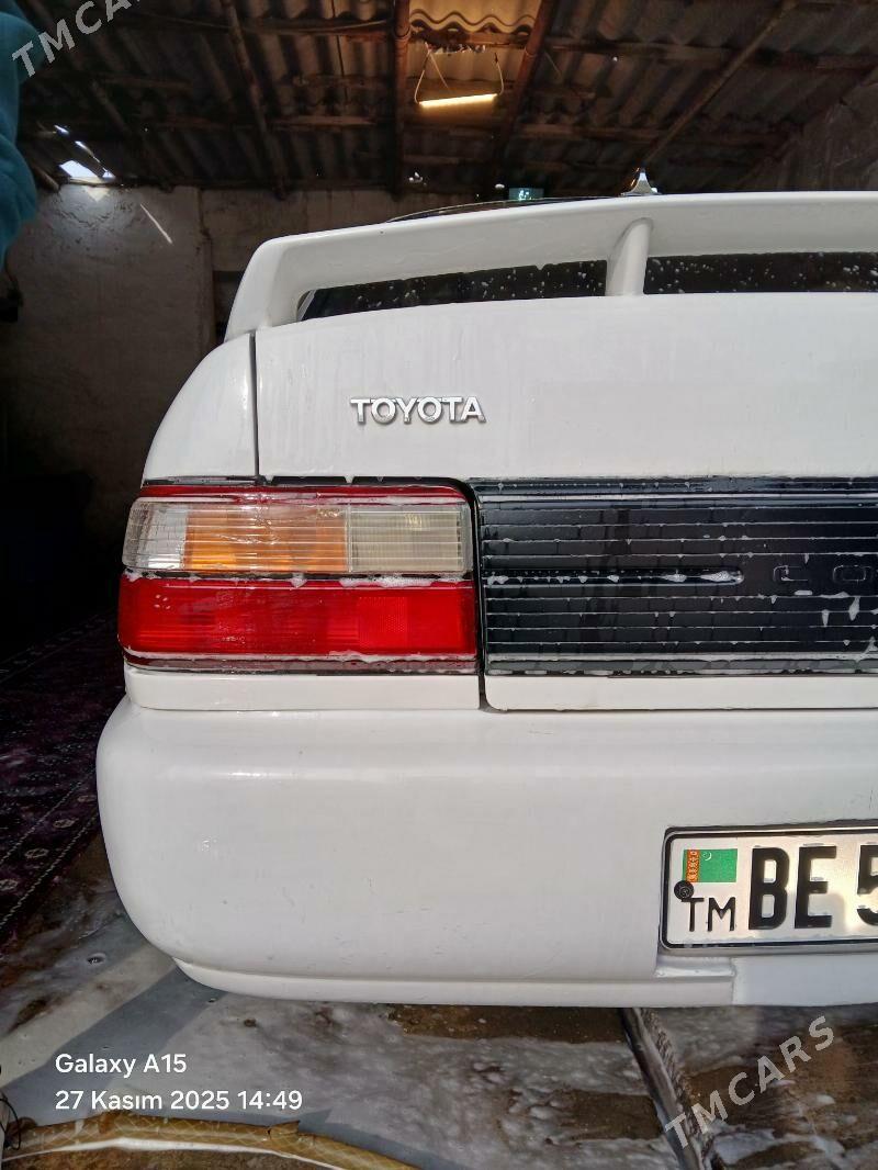 Toyota Corolla 1997 - 80 000 TMT - Балканабат - img 7