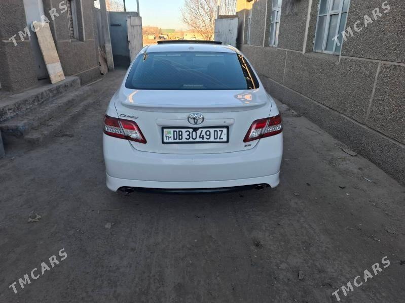 Toyota Camry 2011 - 280 000 TMT - Кёнеургенч - img 8