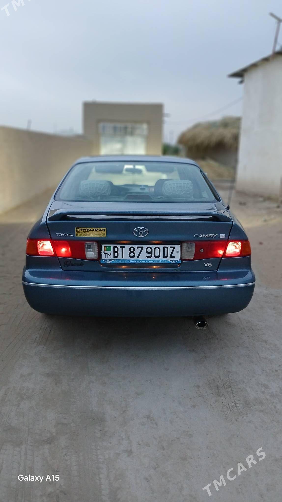 Toyota Camry 2001 - 165 000 TMT - Görogly (Tagta) - img 3