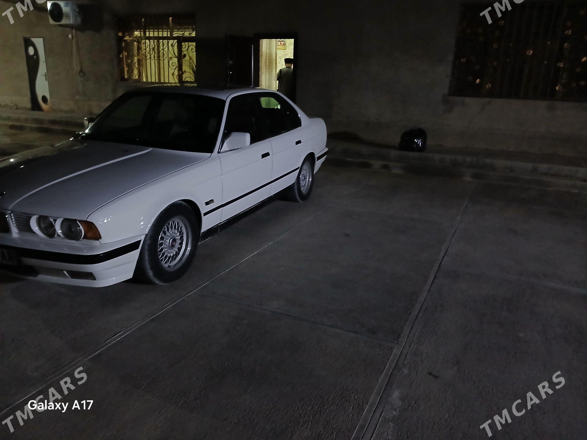 BMW 525 1990 - 70 000 TMT - Ak bugdaý etraby - img 2