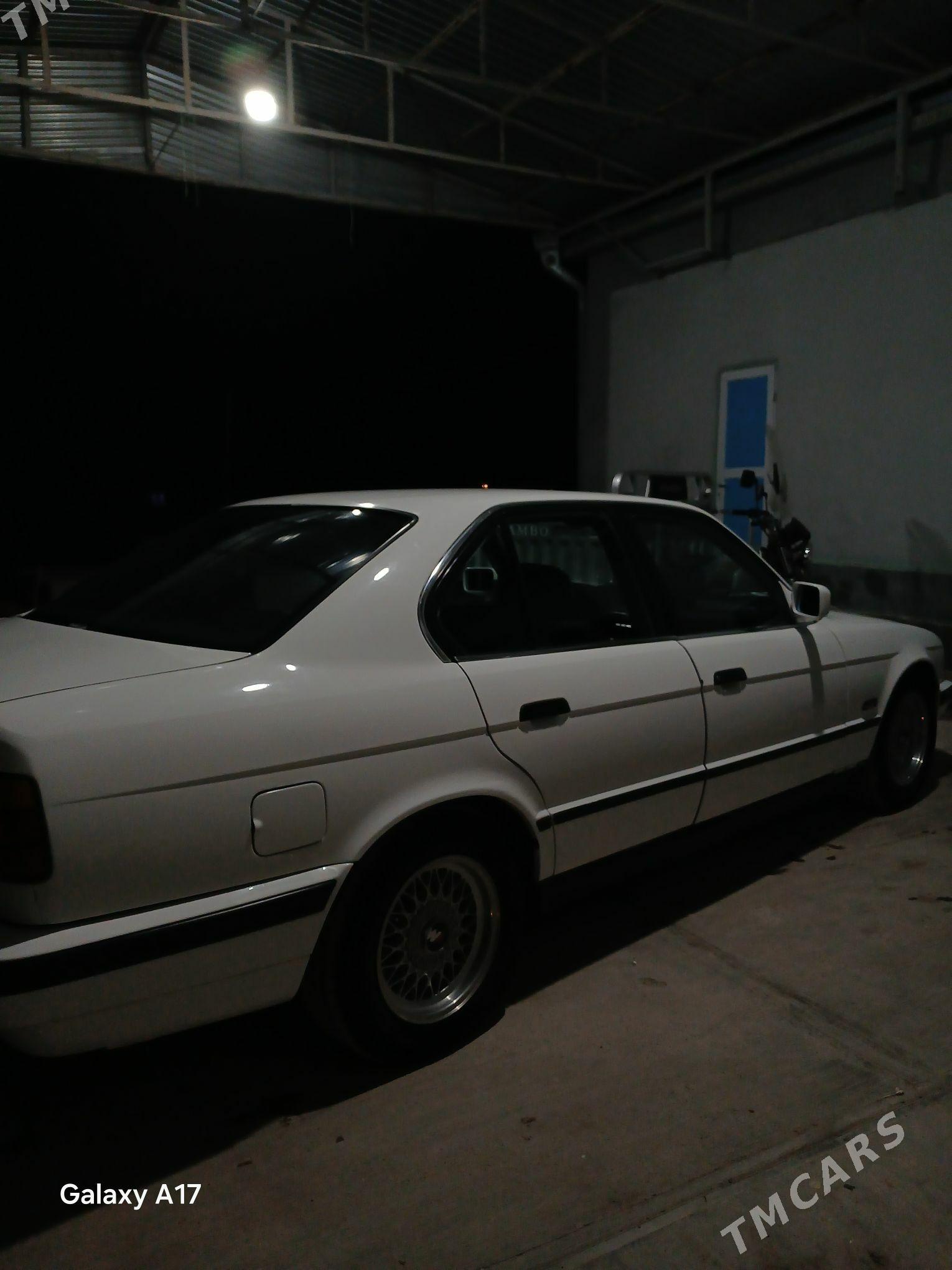 BMW 525 1990 - 70 000 TMT - Ak bugdaý etraby - img 4