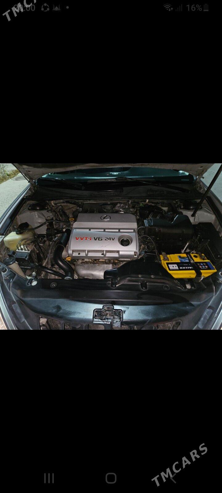 Lexus ES 300 2002 - 220 000 TMT - Türkmenbaşy - img 7