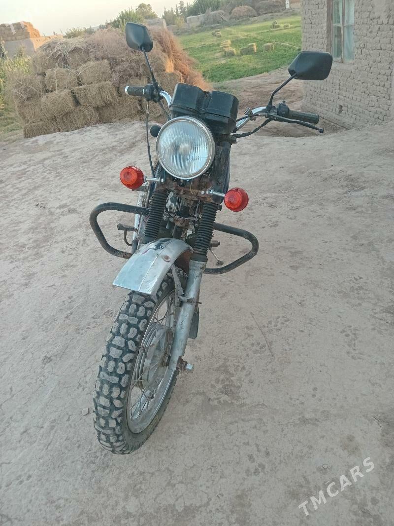 Iž Planeta 5 2015 - 13 000 TMT - Garabekewül - img 3